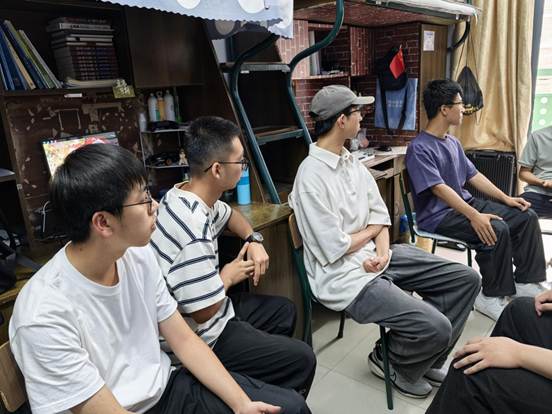 06056bc3aba724a675026066456f711